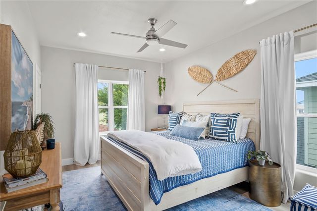 518 Aransas Channel, Port Aransas, TX 78373