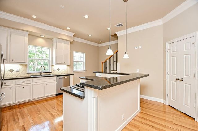 718 Roy Street, Houston, TX 77007