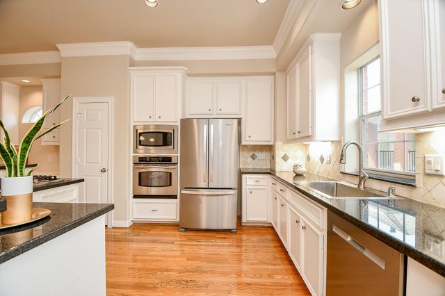718 Roy Street, Houston, TX 77007
