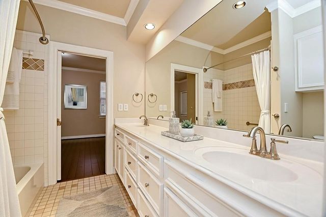 718 Roy Street, Houston, TX 77007