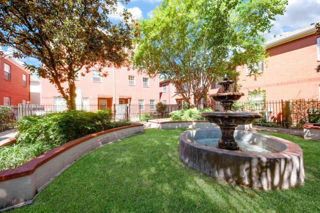 718 Roy Street, Houston, TX 77007