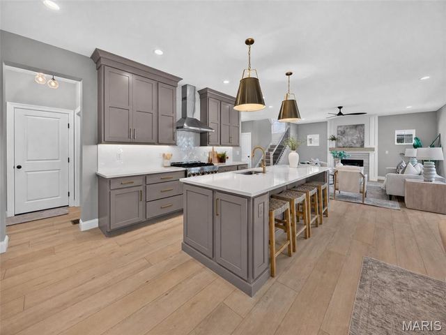 8737 Magdalen Avenue, St Louis, MO 63144