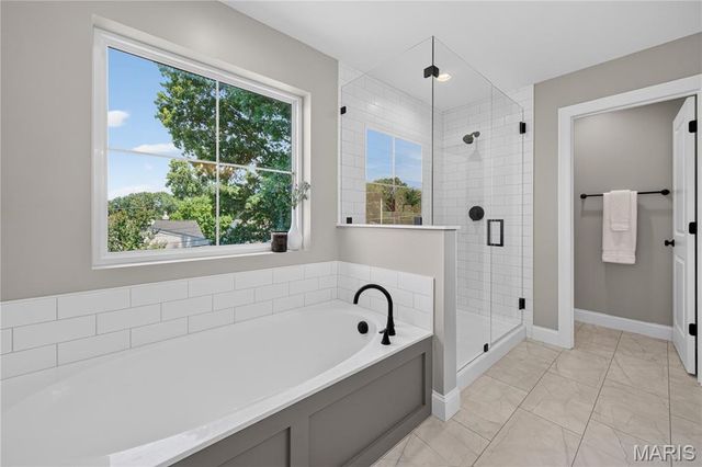 8737 Magdalen Avenue, St Louis, MO 63144