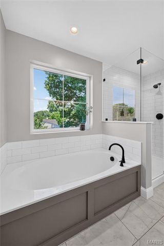 8737 Magdalen Avenue, St Louis, MO 63144