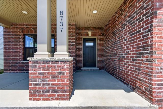 8737 Magdalen Avenue, St Louis, MO 63144
