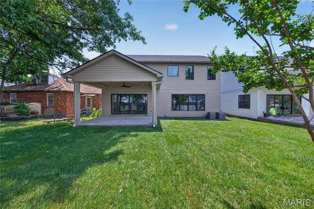 8737 Magdalen Avenue, St Louis, MO 63144
