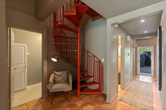 228 NE 16th Terrace, Fort Lauderdale, FL 33301