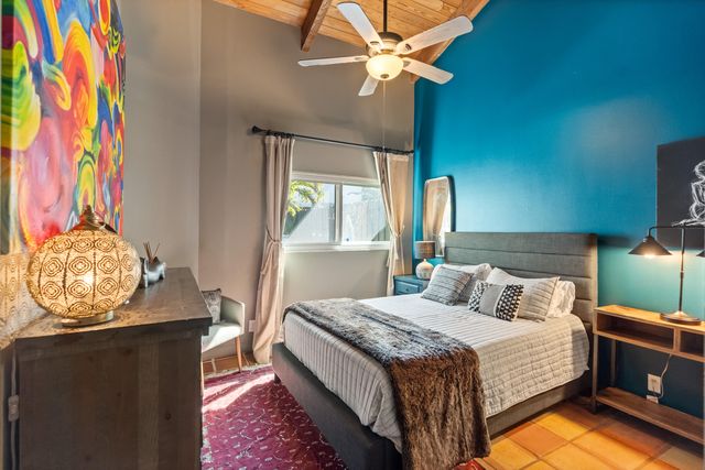 228 NE 16th Terrace, Fort Lauderdale, FL 33301