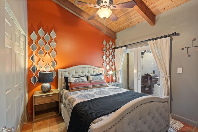 228 NE 16th Terrace, Fort Lauderdale, FL 33301