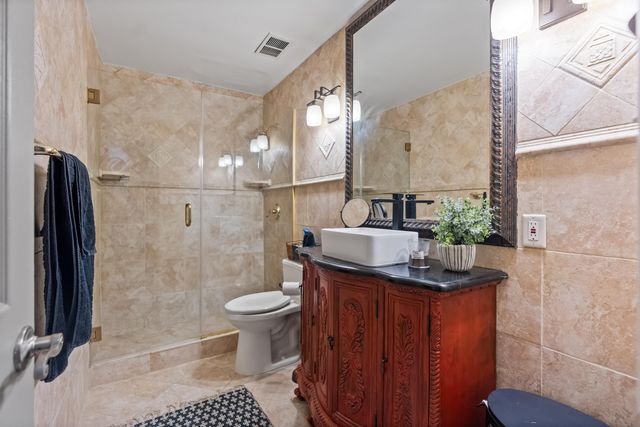 228 NE 16th Terrace, Fort Lauderdale, FL 33301