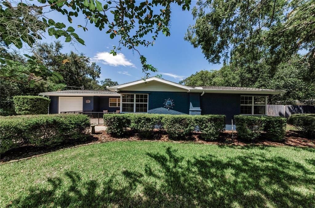 10702 N OREGON AVENUE, Tampa, FL 33612