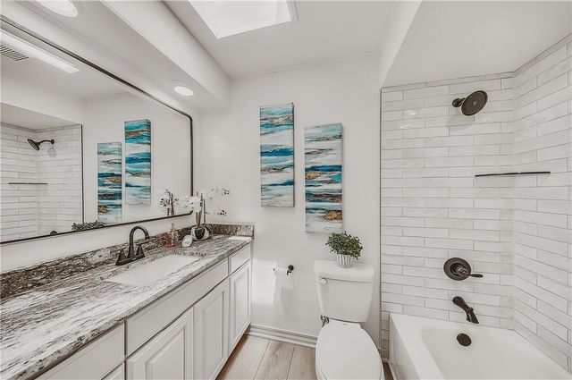 916 S 25th Place, Rogers, AR 72758