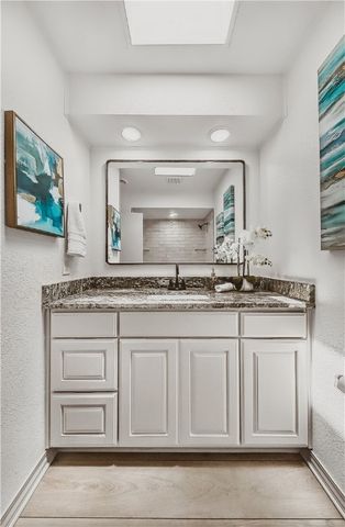 916 S 25th Place, Rogers, AR 72758