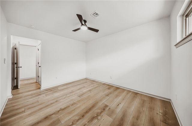 916 S 25th Place, Rogers, AR 72758