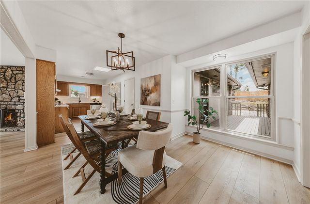 916 S 25th Place, Rogers, AR 72758