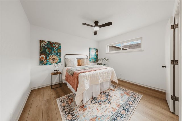 916 S 25th Place, Rogers, AR 72758