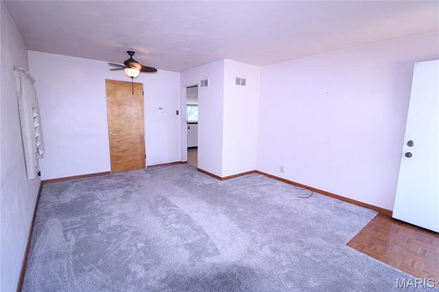 2324 Birch Drive, St Louis, MO 63125