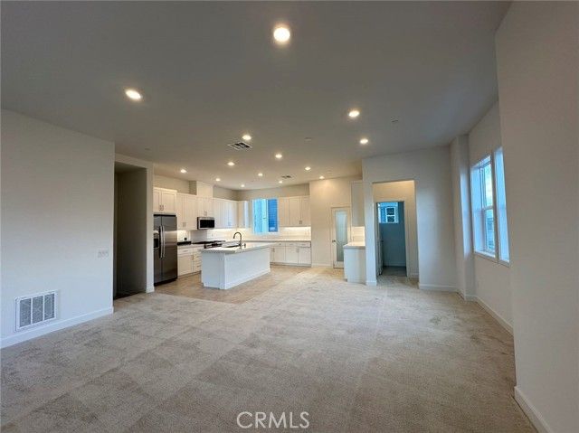 206 Sash, Irvine, CA 92618