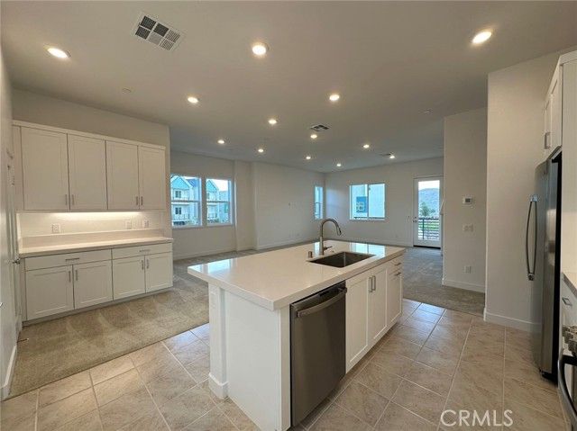 206 Sash, Irvine, CA 92618