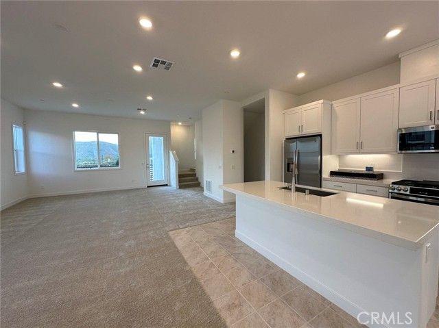 206 Sash, Irvine, CA 92618