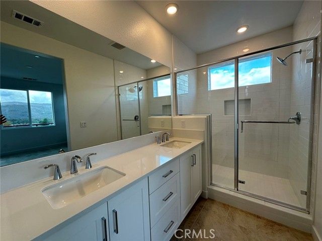 206 Sash, Irvine, CA 92618