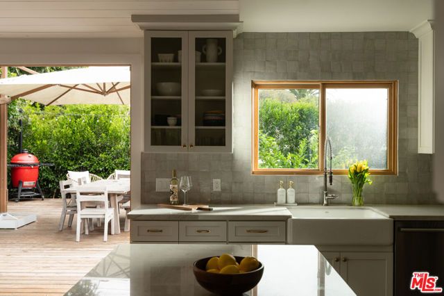 947 Palermo Drive, Santa Barbara, CA 93105