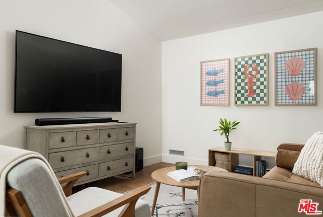 947 Palermo Drive, Santa Barbara, CA 93105