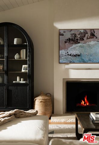 947 Palermo Drive, Santa Barbara, CA 93105