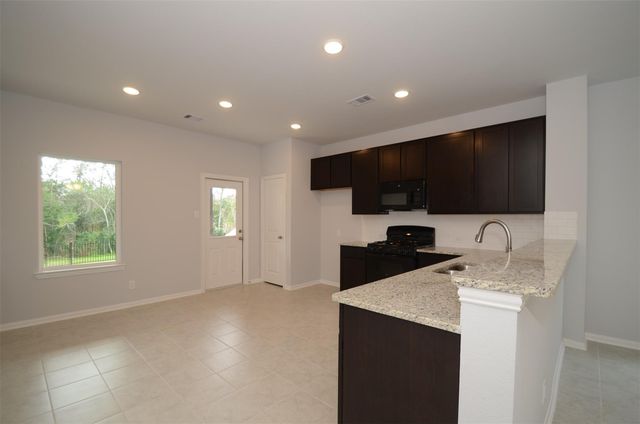 3443 Brazos Falls Drive, Richmond, TX 77469