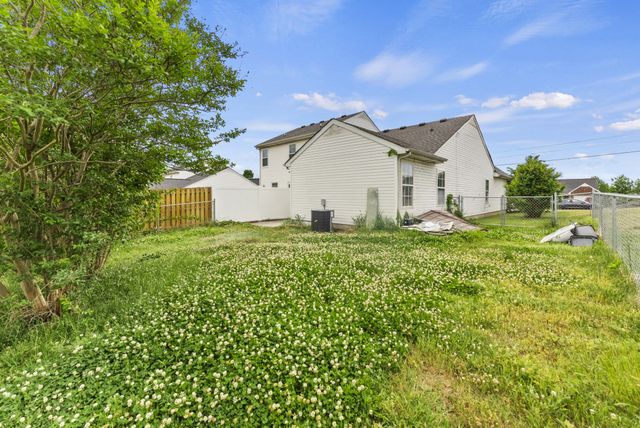 810 Neptune Ct, Smyrna, TN 37167