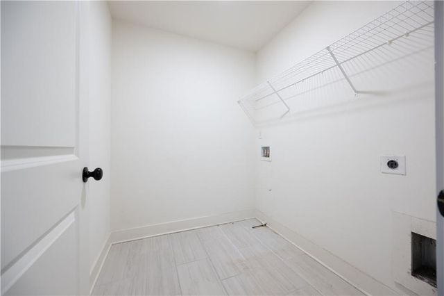 402 Auburn Valley Way, Auburn, GA 30011