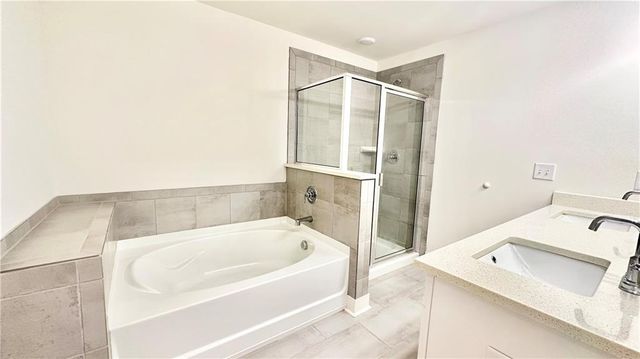 402 Auburn Valley Way, Auburn, GA 30011