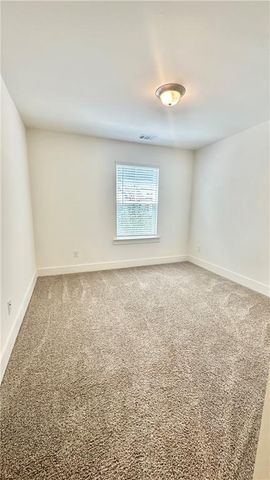 402 Auburn Valley Way, Auburn, GA 30011