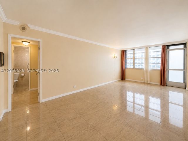 251 174th St 706, Sunny Isles Beach, FL 33160