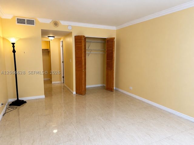 251 174th St 706, Sunny Isles Beach, FL 33160