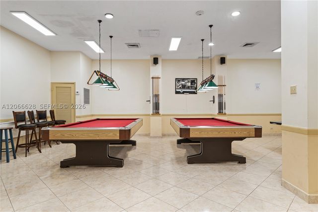 251 174th St 706, Sunny Isles Beach, FL 33160