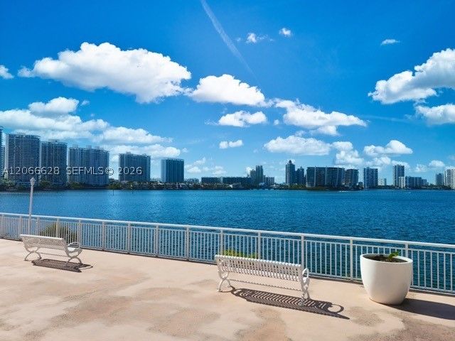 251 174th St 706, Sunny Isles Beach, FL 33160