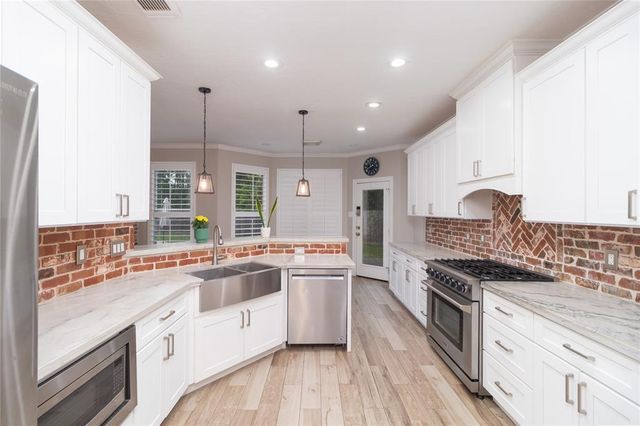 3014 Laurel Mist Court, Kingwood, TX 77345