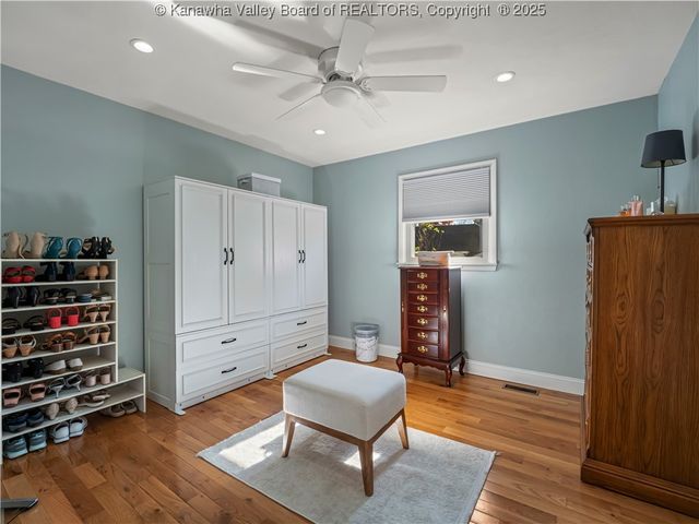 127 Litton Heights, Scott Depot, WV 25560