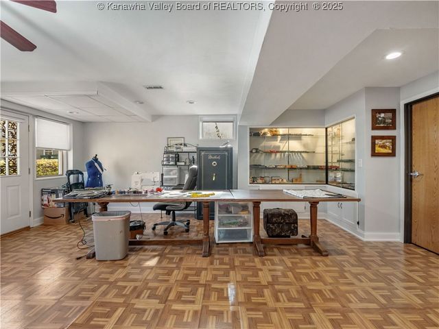 127 Litton Heights, Scott Depot, WV 25560