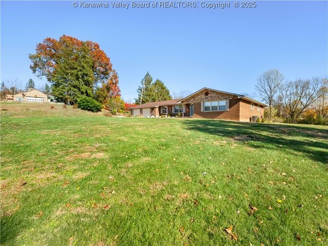 127 Litton Heights, Scott Depot, WV 25560