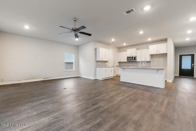 5113 Fairbury Way, D'iberville, MS 39540