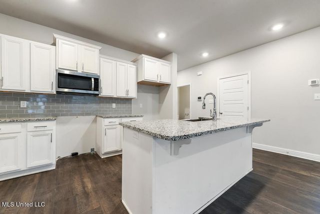 5113 Fairbury Way, D'iberville, MS 39540