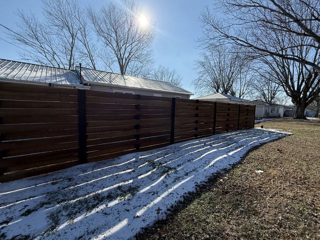 306 Johnson St, Lawrenceburg, TN 38464