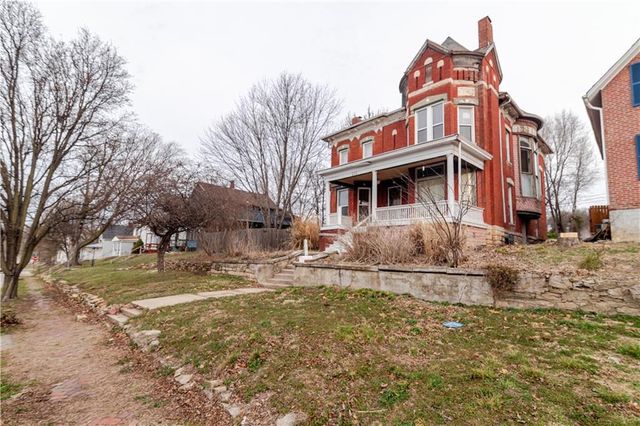 605 Atchison Street, Atchison, KS 66002