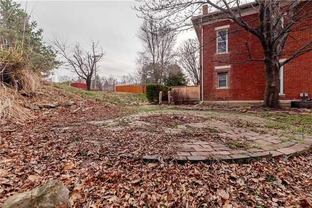 605 Atchison Street, Atchison, KS 66002