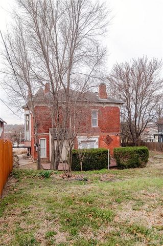 605 Atchison Street, Atchison, KS 66002