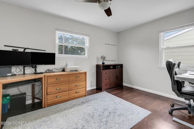 935 Gloucester Drive, Toms River, NJ 08753
