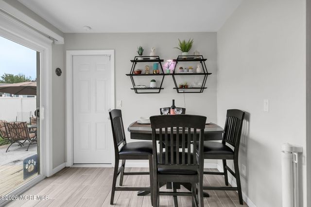 935 Gloucester Drive, Toms River, NJ 08753