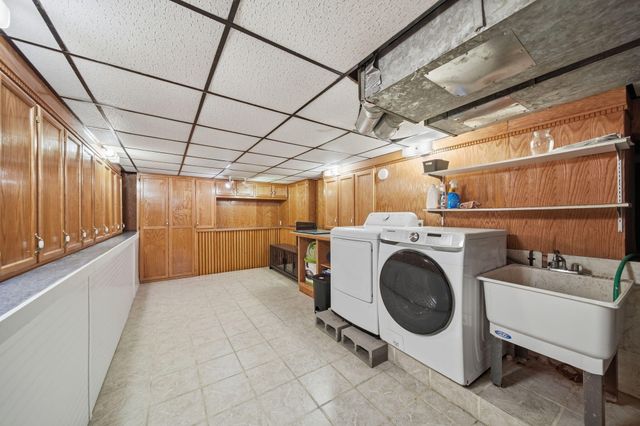 3720 Saint Anne Avenue, Blackman Twp, MI 49201